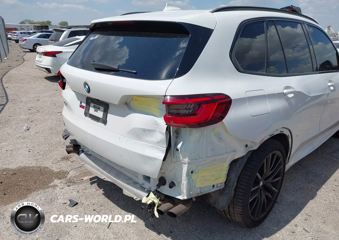 2019 BMW X5 xDrive50I VIN:5UXJU2C56KLN67700 - 6