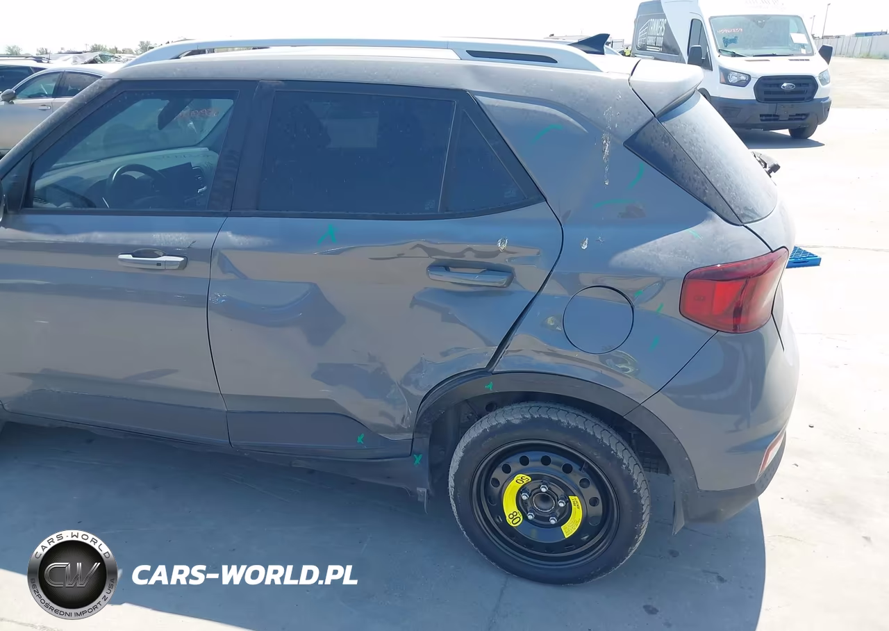 2021 Hyundai Venue Sel VIN:KMHRC8A35MU128735 - 6