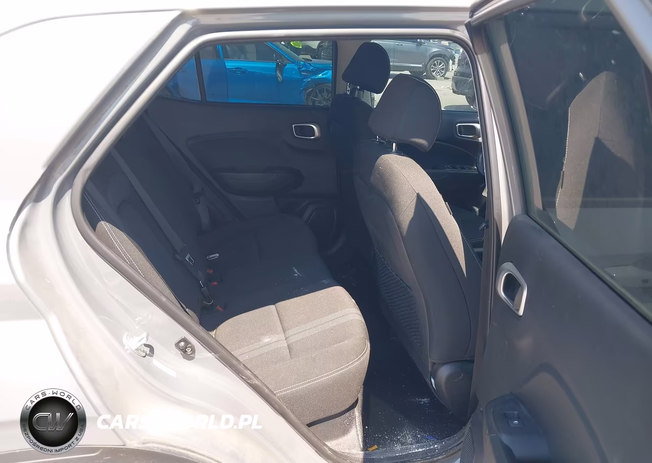 2021 Hyundai Venue Sel VIN:KMHRC8A35MU128735 - 8