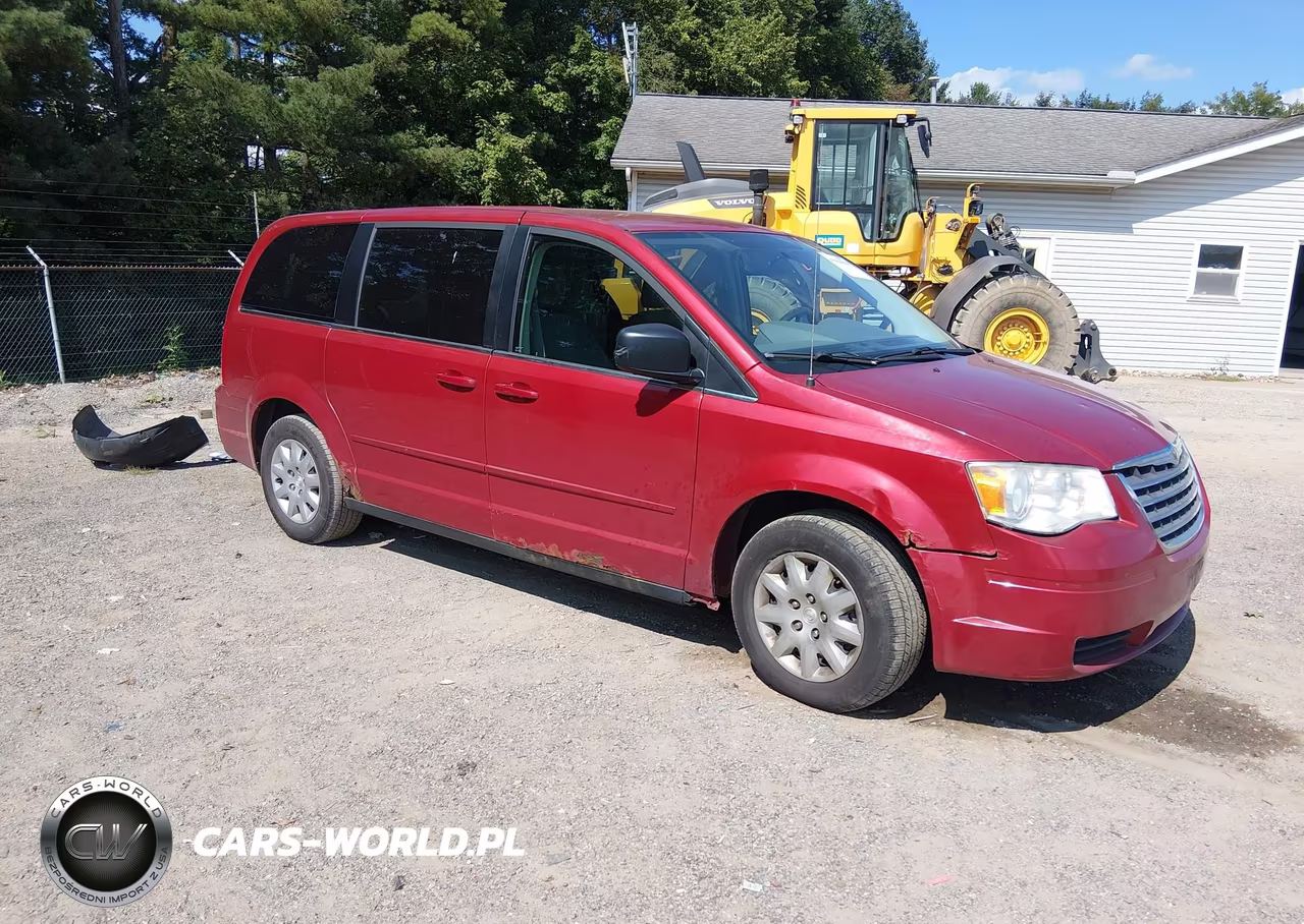 2010 Chrysler Town & Country Lx