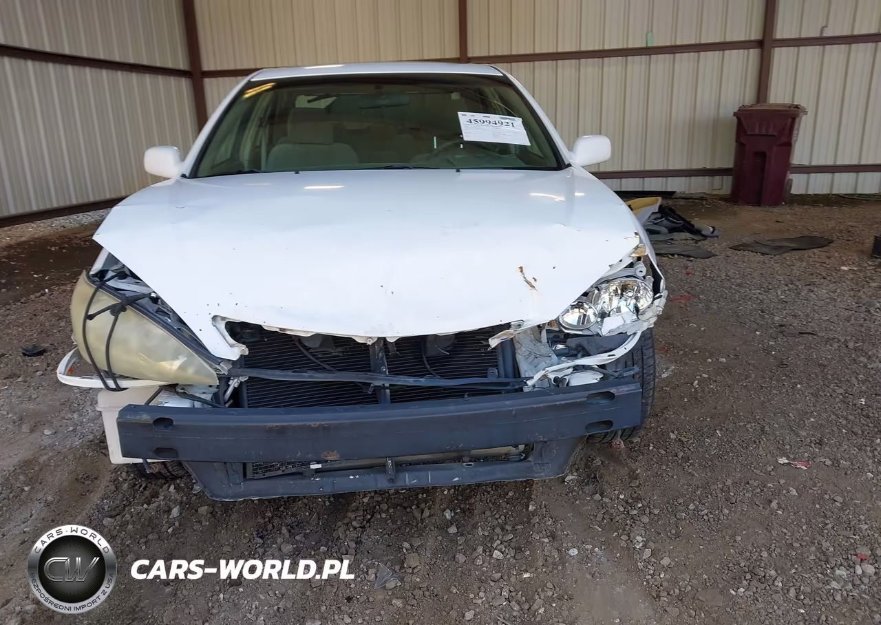 2005 Toyota Camry Le VIN:4T1BE32K35U392803 - 12