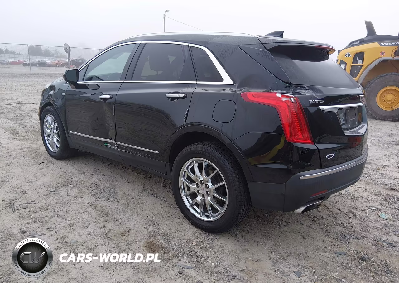 2018 Cadillac Xt5 Luxury VIN:1GYKNCRS6JZ101504 - 3