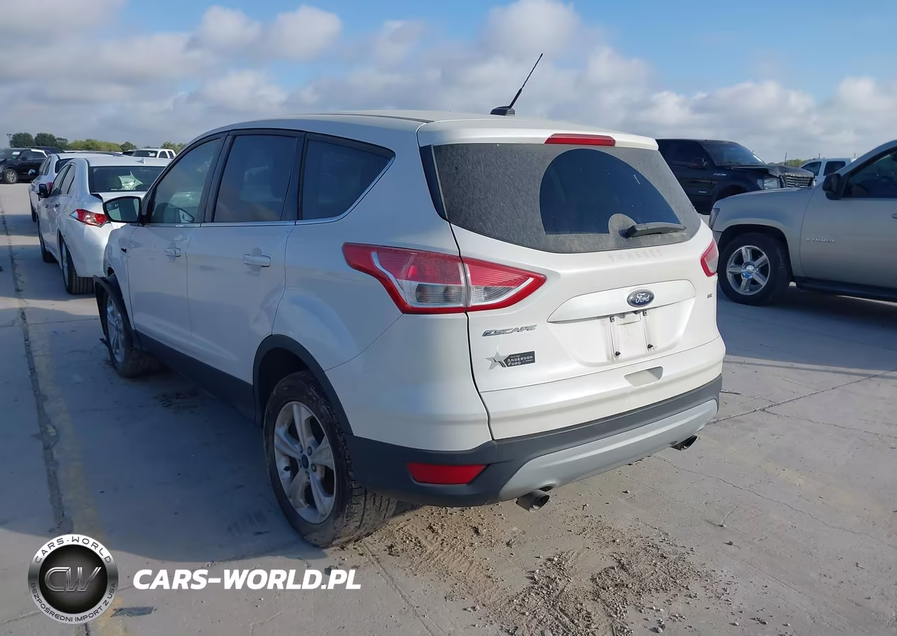 2016 Ford Escape Se VIN:1FMCU0G79GUC57466 - 3