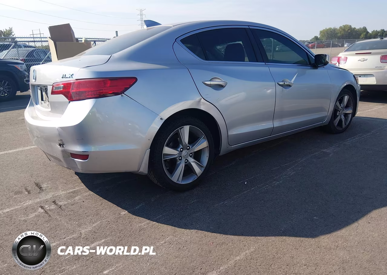 2015 Acura Ilx 2.0L VIN:19VDE1F34FE004832 - 4