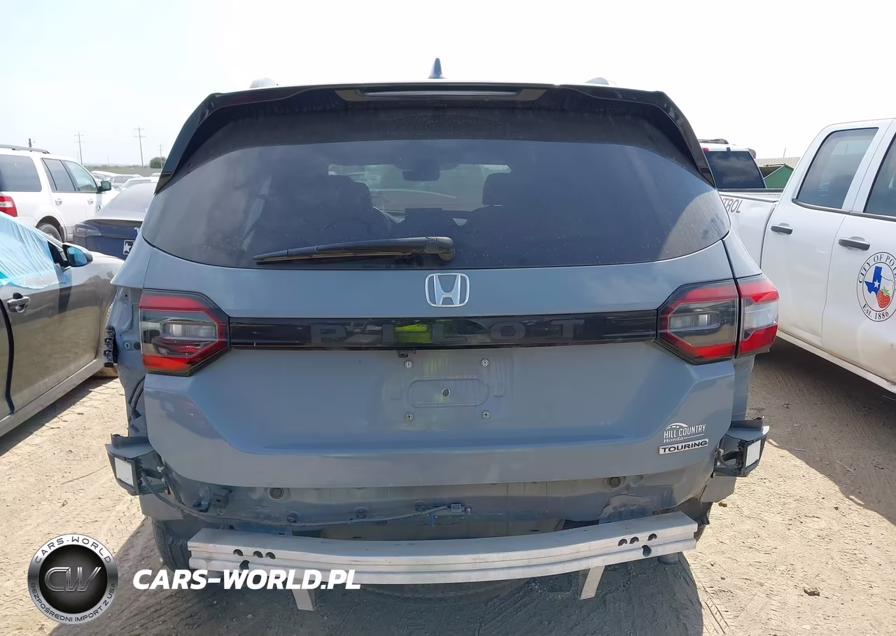 2024 Honda Pilot Touring VIN:5FNYG2H70RB007590 - 17