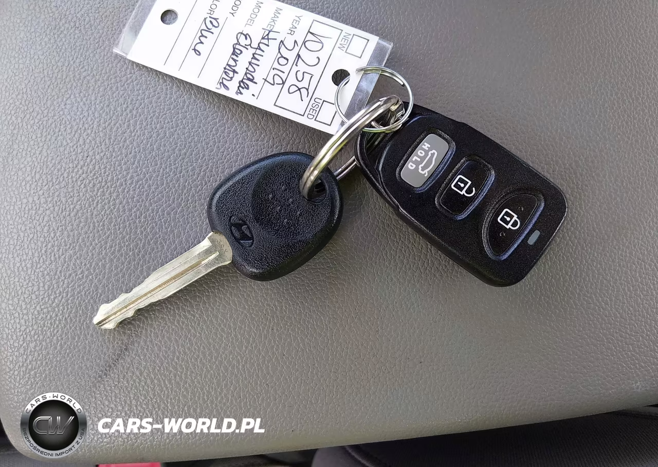 2019 Hyundai Elantra Sel VIN:5NPD84LF1KH435438 - 11