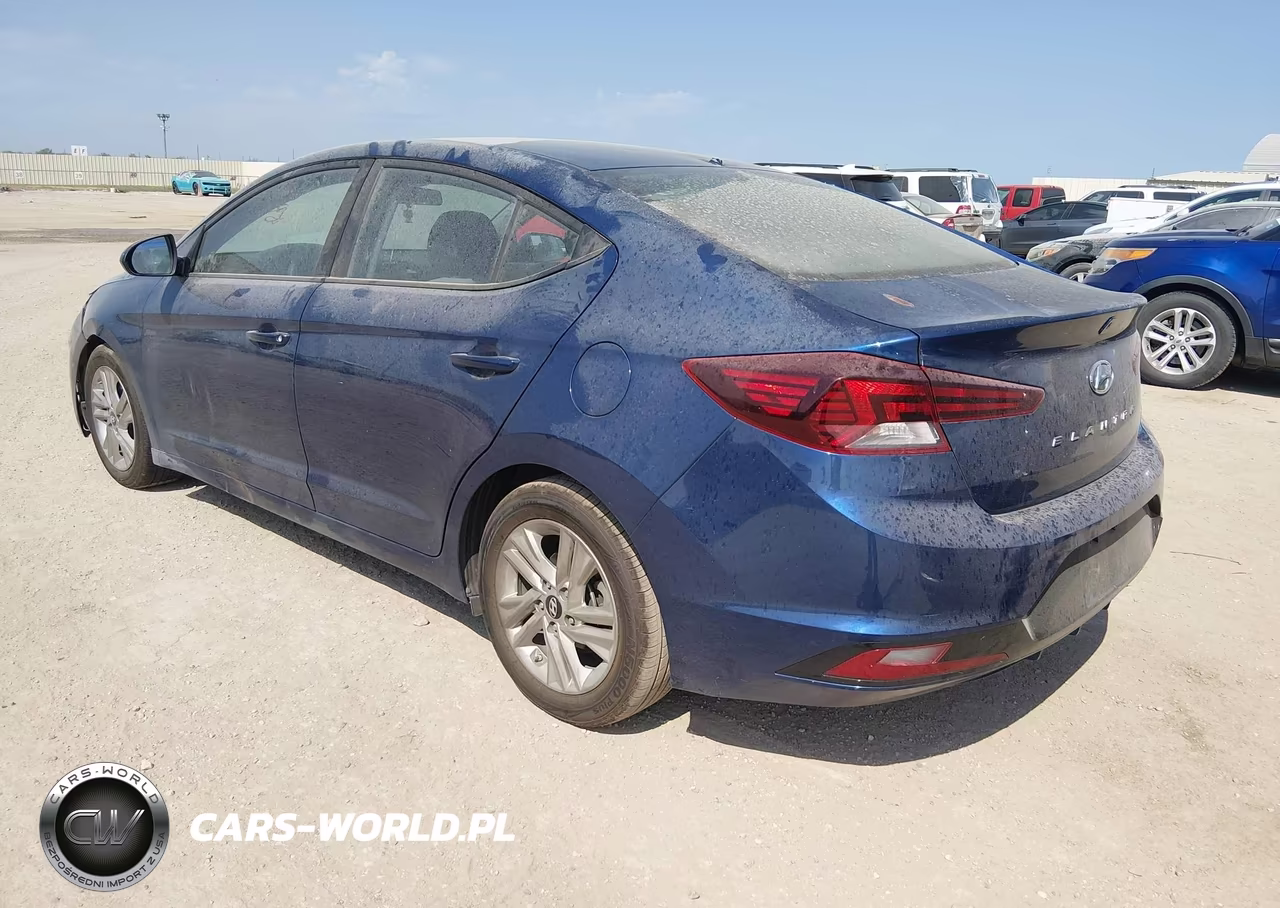 2019 Hyundai Elantra Sel VIN:5NPD84LF1KH435438 - 3