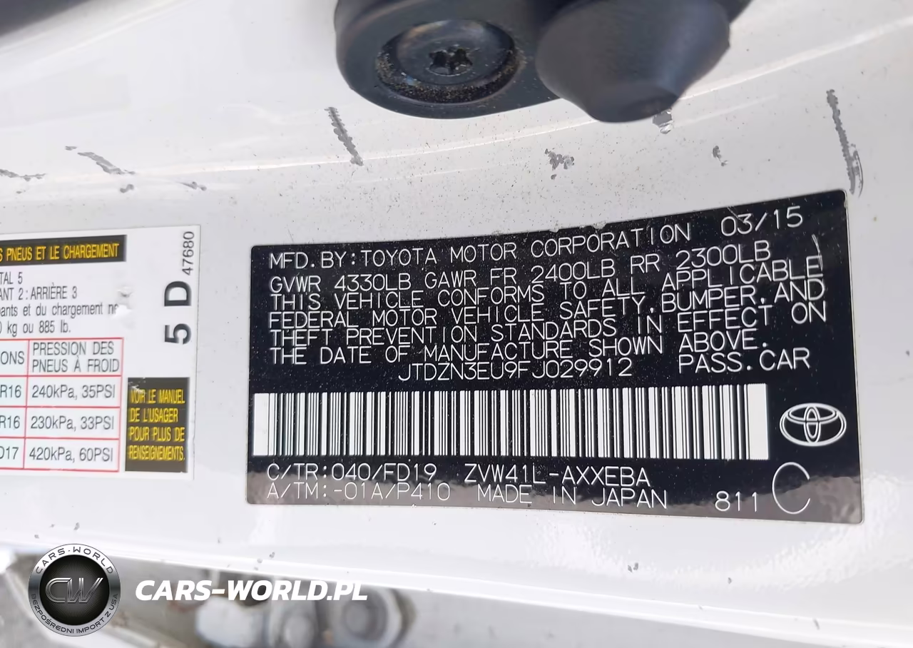 2015 Toyota Prius V Two VIN:JTDZN3EU9FJ029912 - 9