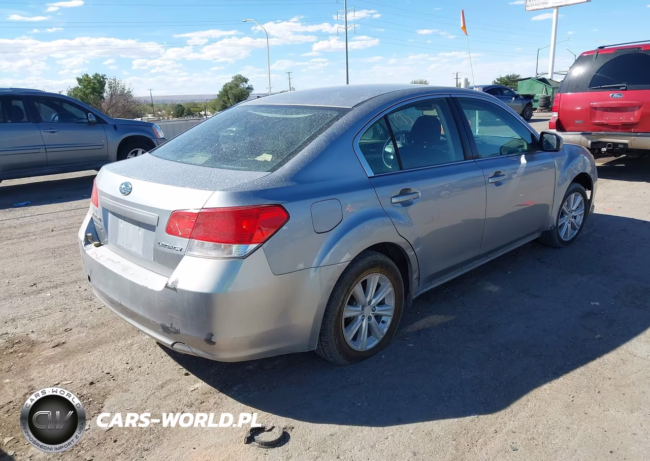 2011 Subaru Legacy 2.5I Premium VIN:4S3BMCC61B3260777 - 4