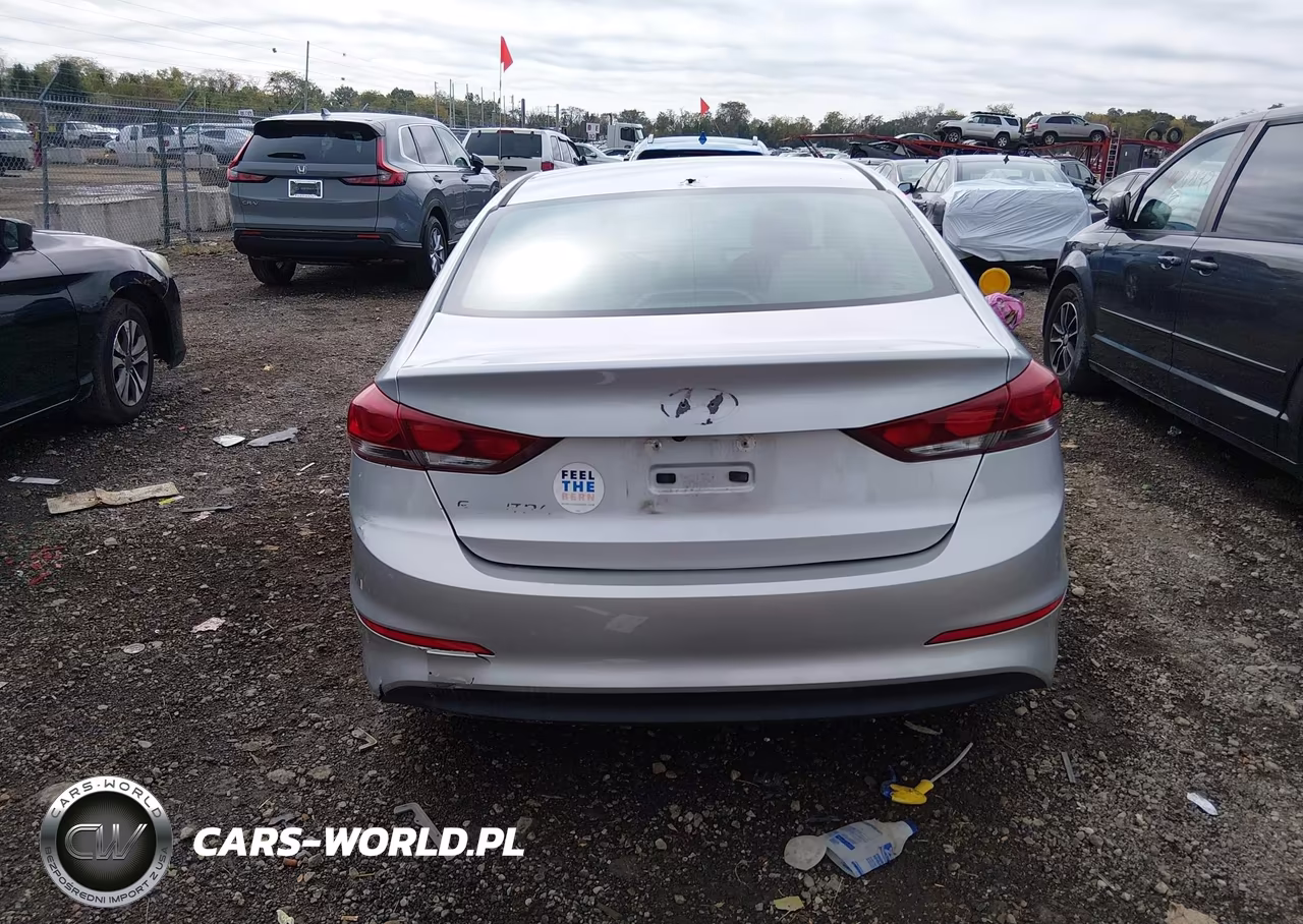 2018 Hyundai Elantra Sel VIN:5NPD84LF4JH309962 - 16