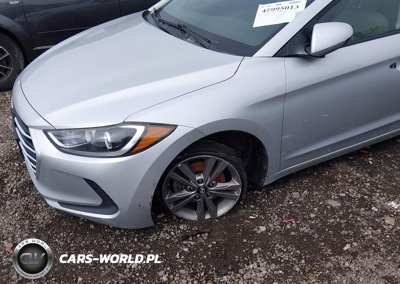 2018 Hyundai Elantra Sel VIN:5NPD84LF4JH309962 - 17