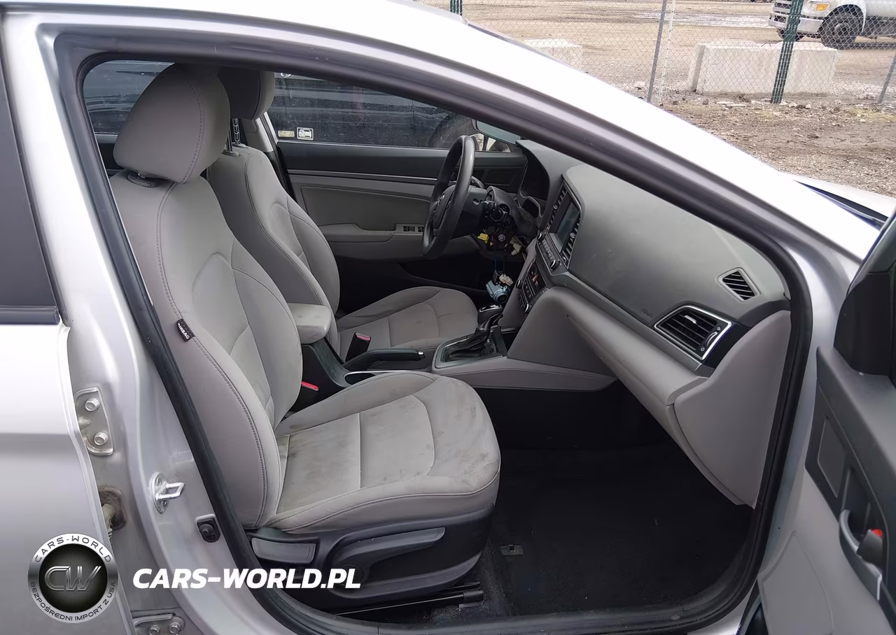 2018 Hyundai Elantra Sel VIN:5NPD84LF4JH309962 - 5