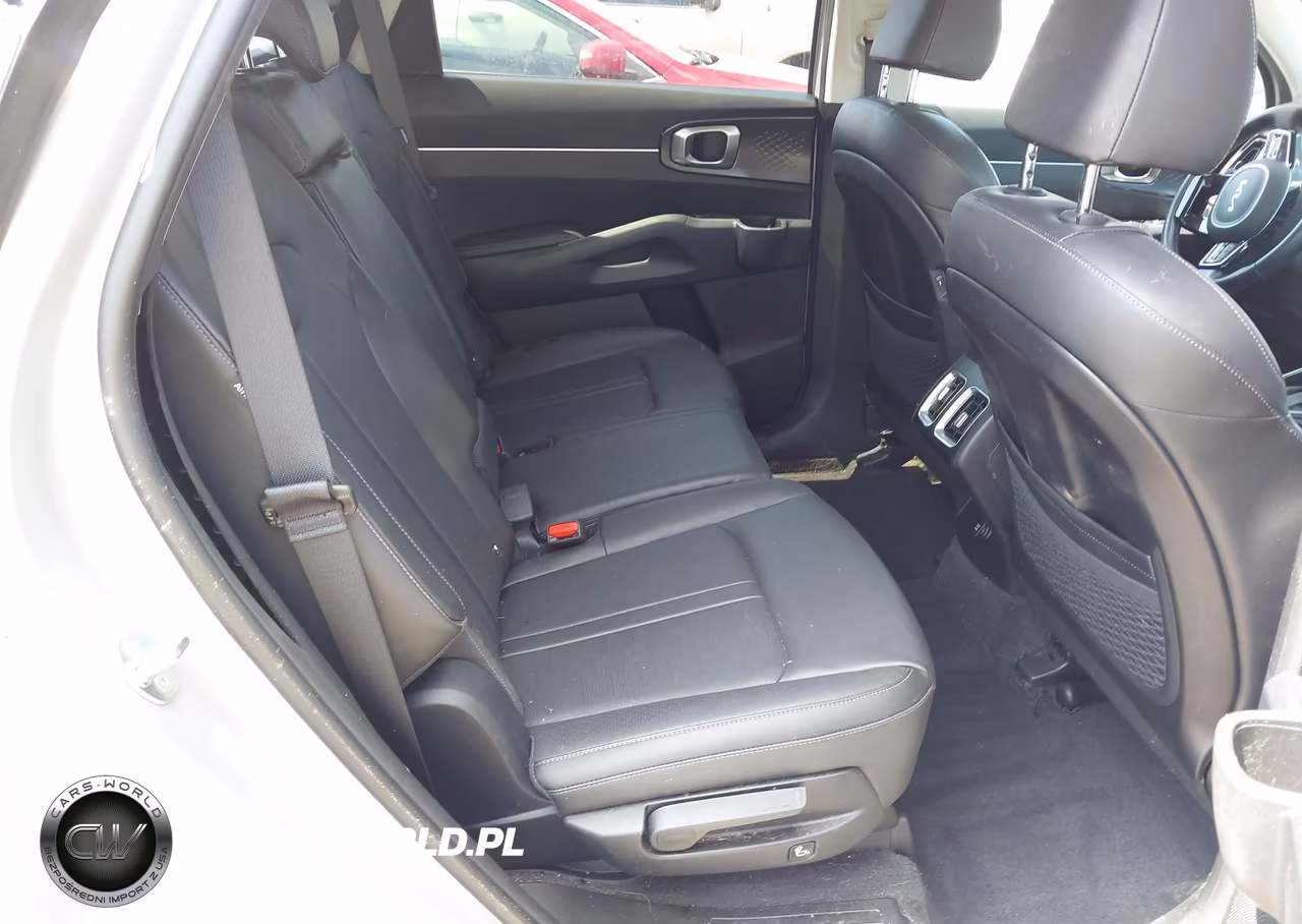 2024 Kia Sorento S VIN:5XYRL4JC3RG293768 - 8