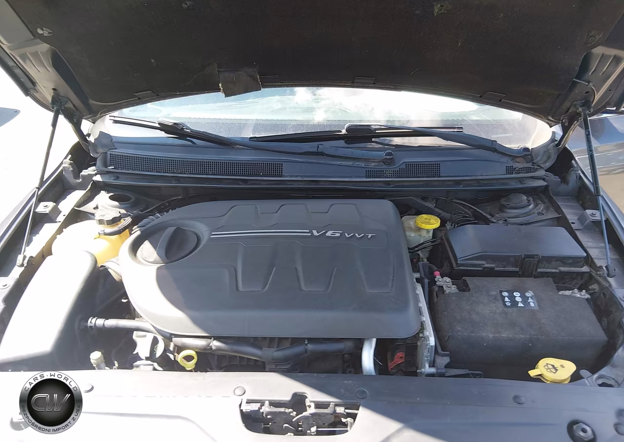 2015 Chrysler 200 C VIN:1C3CCCEG9FN512402 - 10