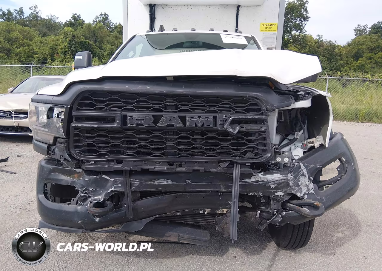 2024 Ram 5500 Chassis Tradesman-Slt VIN:3C7WRMDL3RG229876 - 11