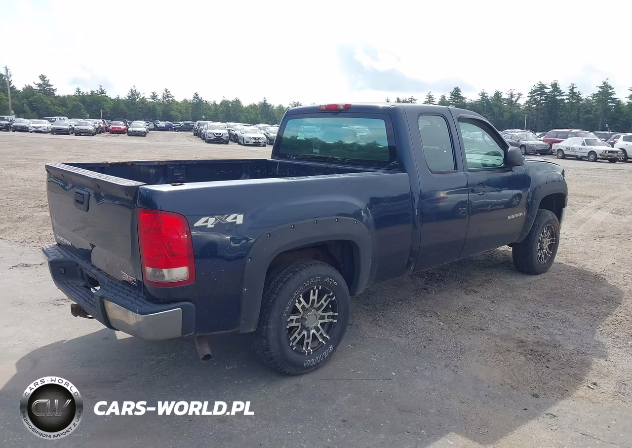 2008 GMC Sierra 1500 Work Truck VIN:2GTEK19C681254735 - 4