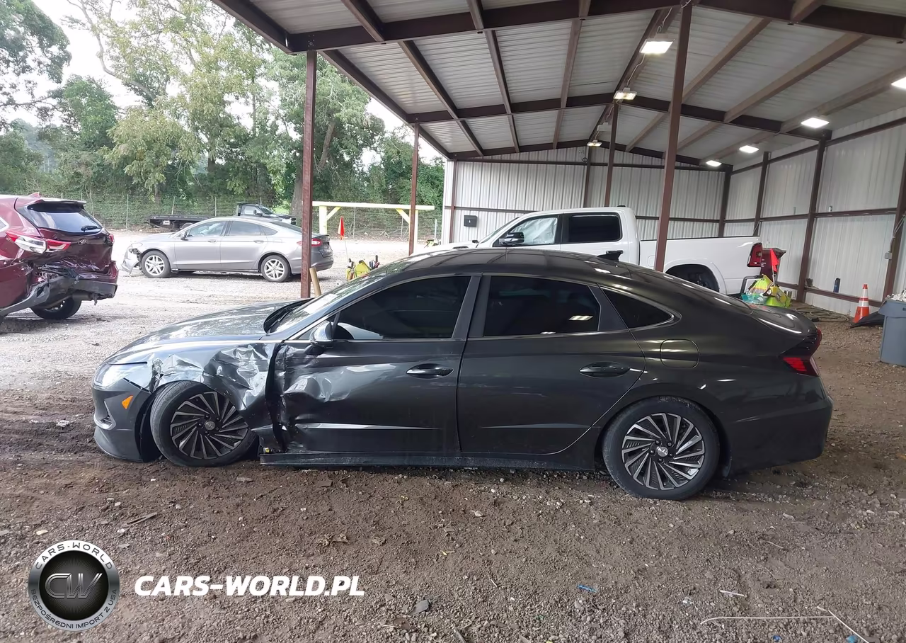 2021 Hyundai Sonata Limited VIN:KMHL54JJ4MA032135 - 14