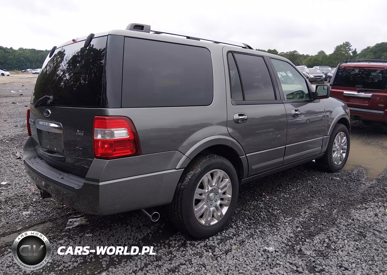 2013 Ford Expedition Limited VIN:1FMJU2A52DEF13575 - 4