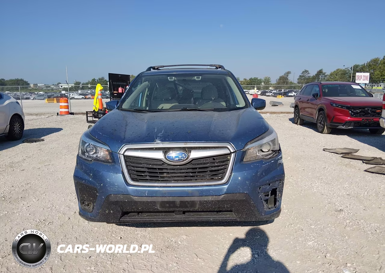 2020 Subaru Forester Premium VIN:JF2SKAJC9LH444096 - 12