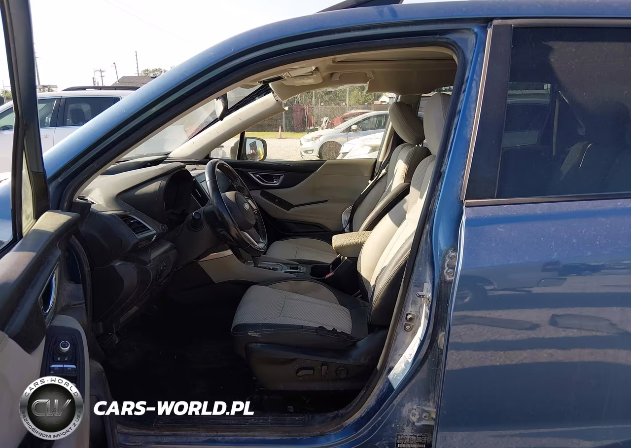 2020 Subaru Forester Premium VIN:JF2SKAJC9LH444096 - 5