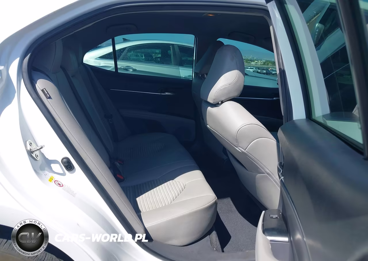2019 Toyota Camry Se VIN:4T1B11HK2KU203254 - 8