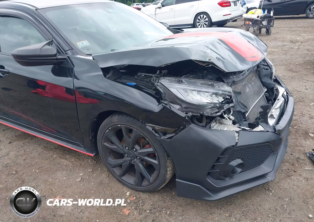 2018 Honda Civic Sport VIN:SHHFK7H41JU408111 - 21