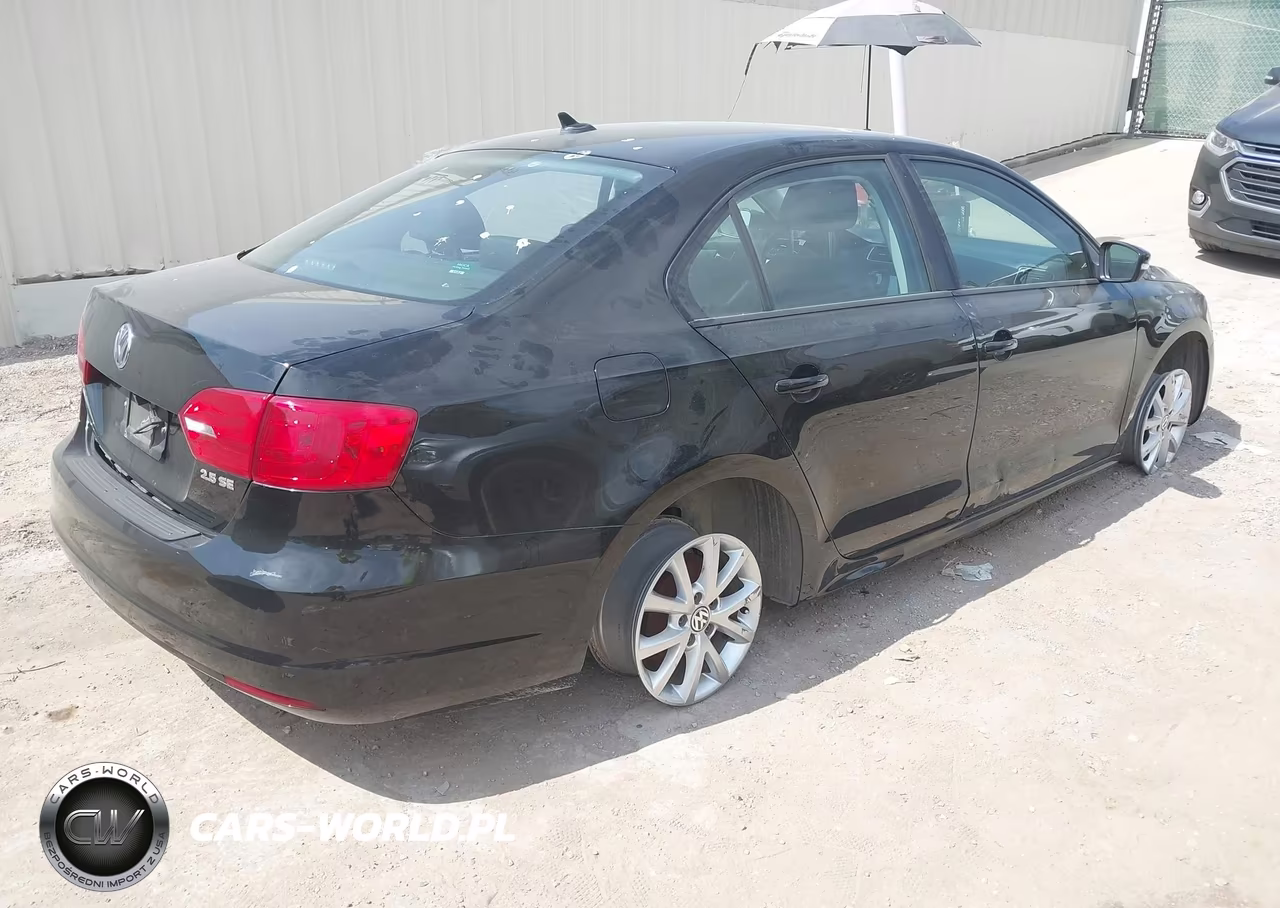 2011 Volkswagen Jetta 2.5L Se VIN:3VWDZ7AJXBM346075 - 4
