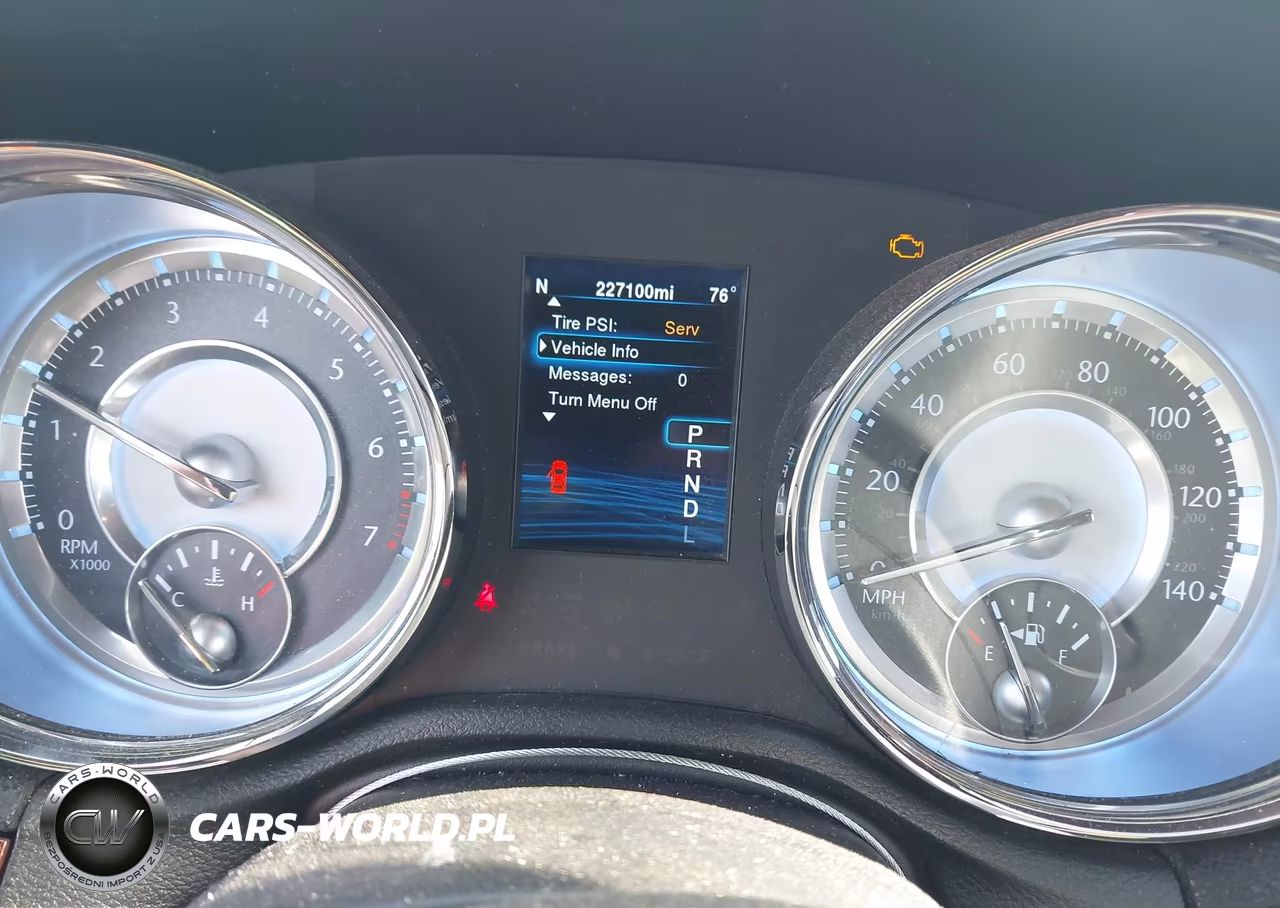 2013 Chrysler 300 Motown VIN:2C3CCAAG0DH509730 - 7