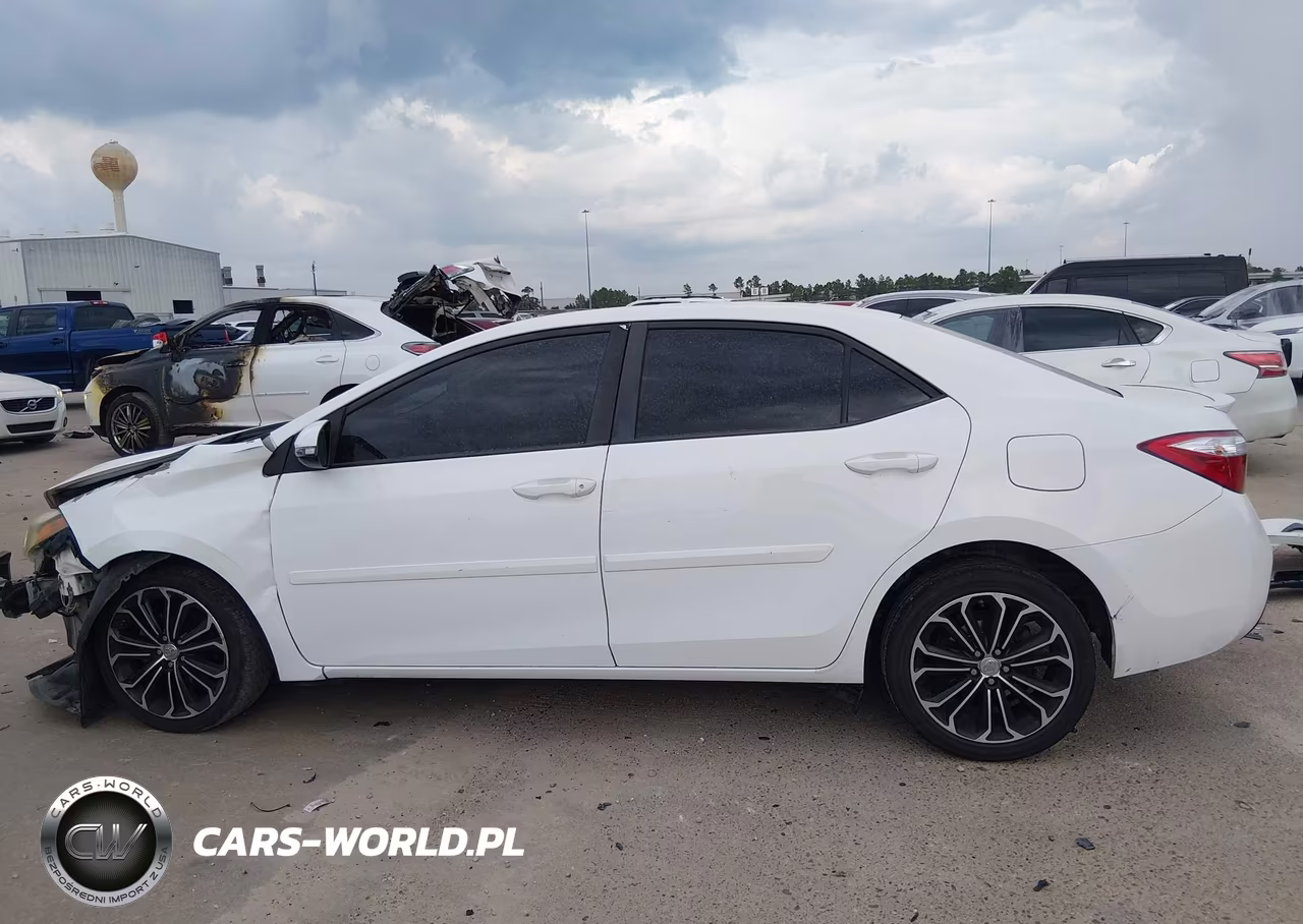 2014 Toyota Corolla S Plus VIN:5YFBURHE8EP066682 - 15