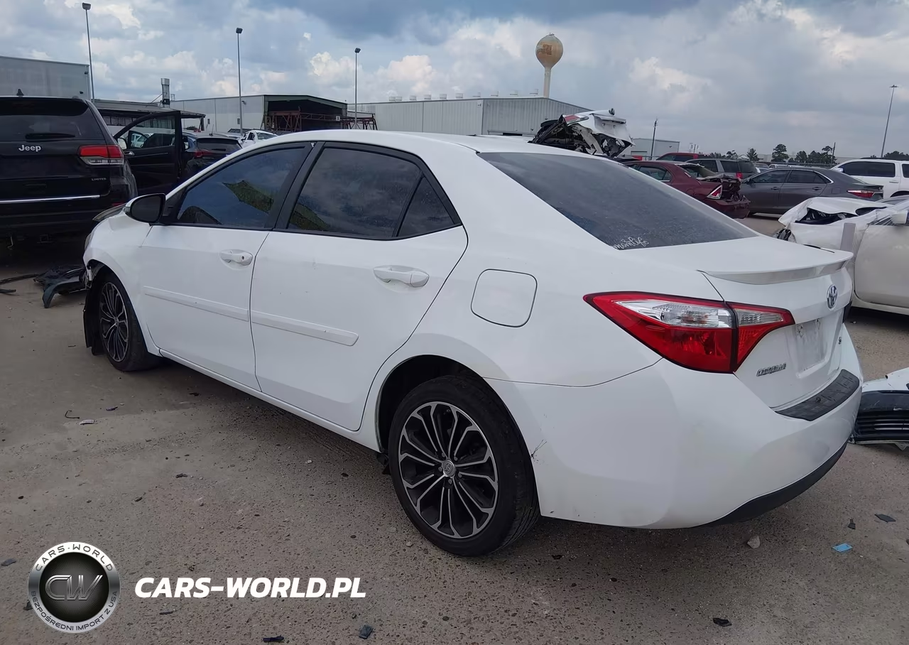 2014 Toyota Corolla S Plus VIN:5YFBURHE8EP066682 - 3