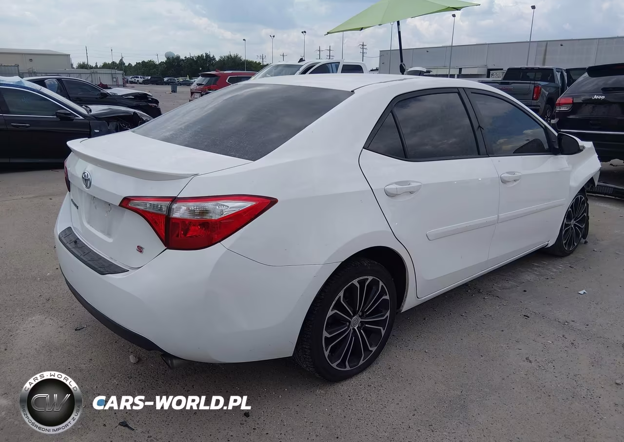 2014 Toyota Corolla S Plus VIN:5YFBURHE8EP066682 - 4