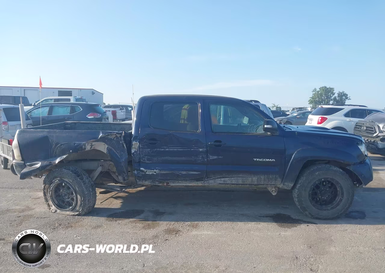 2013 Toyota Tacoma Base V6 VIN:3TMLU4EN1DM127274 - 13