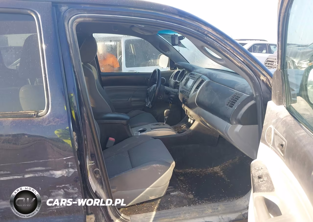 2013 Toyota Tacoma Base V6 VIN:3TMLU4EN1DM127274 - 5