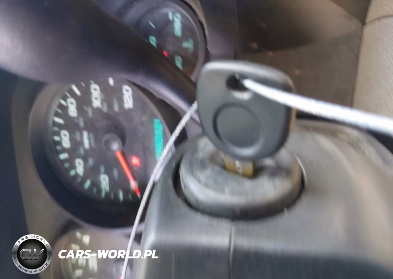 2008 Chevrolet Silverado 1500 Ls VIN:3GCEC13C28G121483 - 11