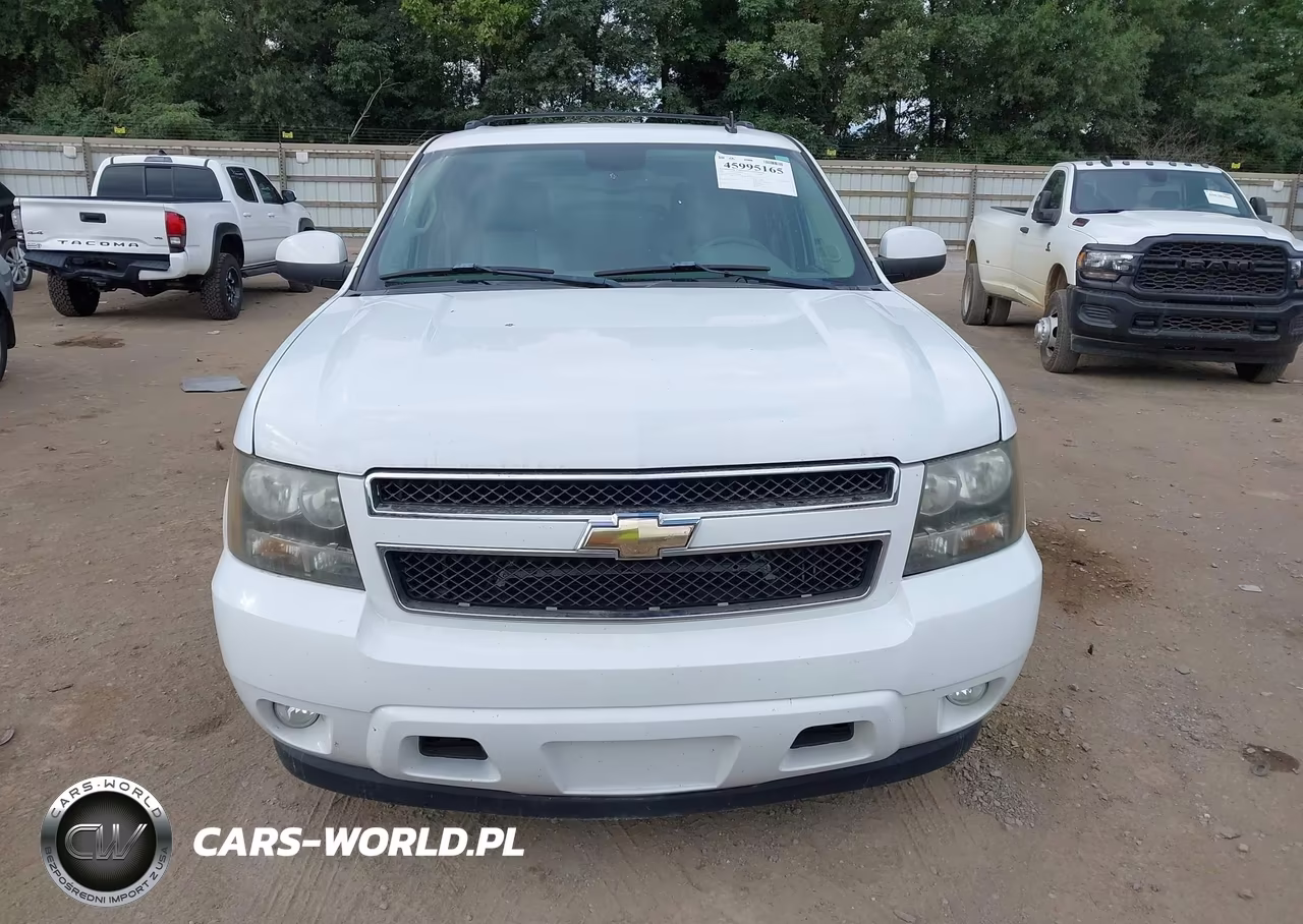 2011 Chevrolet Tahoe Lt VIN:1GNSCBE04BR159985 - 12