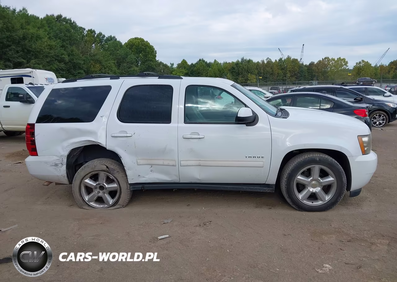 2011 Chevrolet Tahoe Lt VIN:1GNSCBE04BR159985 - 13