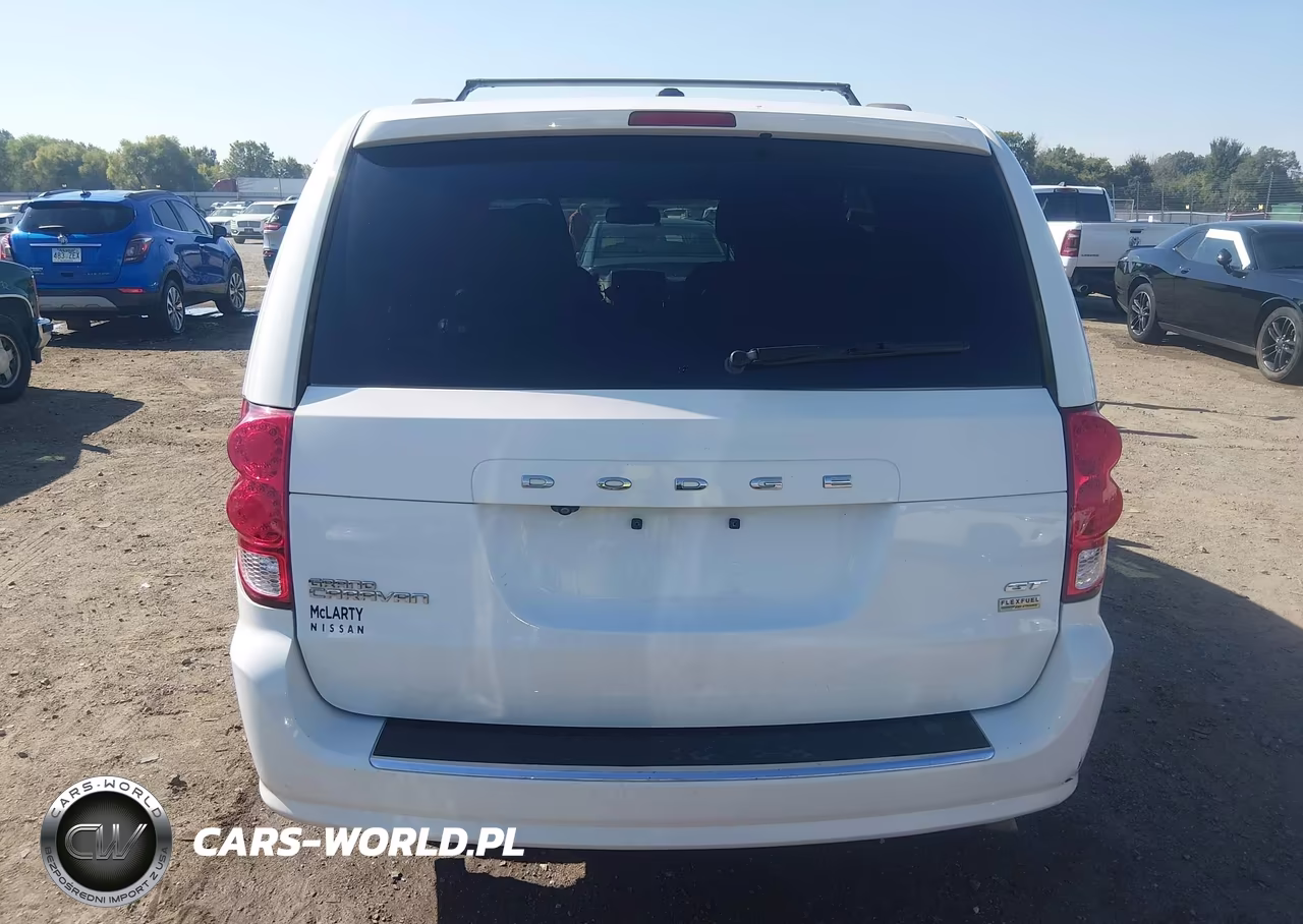 2018 Dodge Grand Caravan Gt VIN:2C4RDGEG6JR336754 - 16