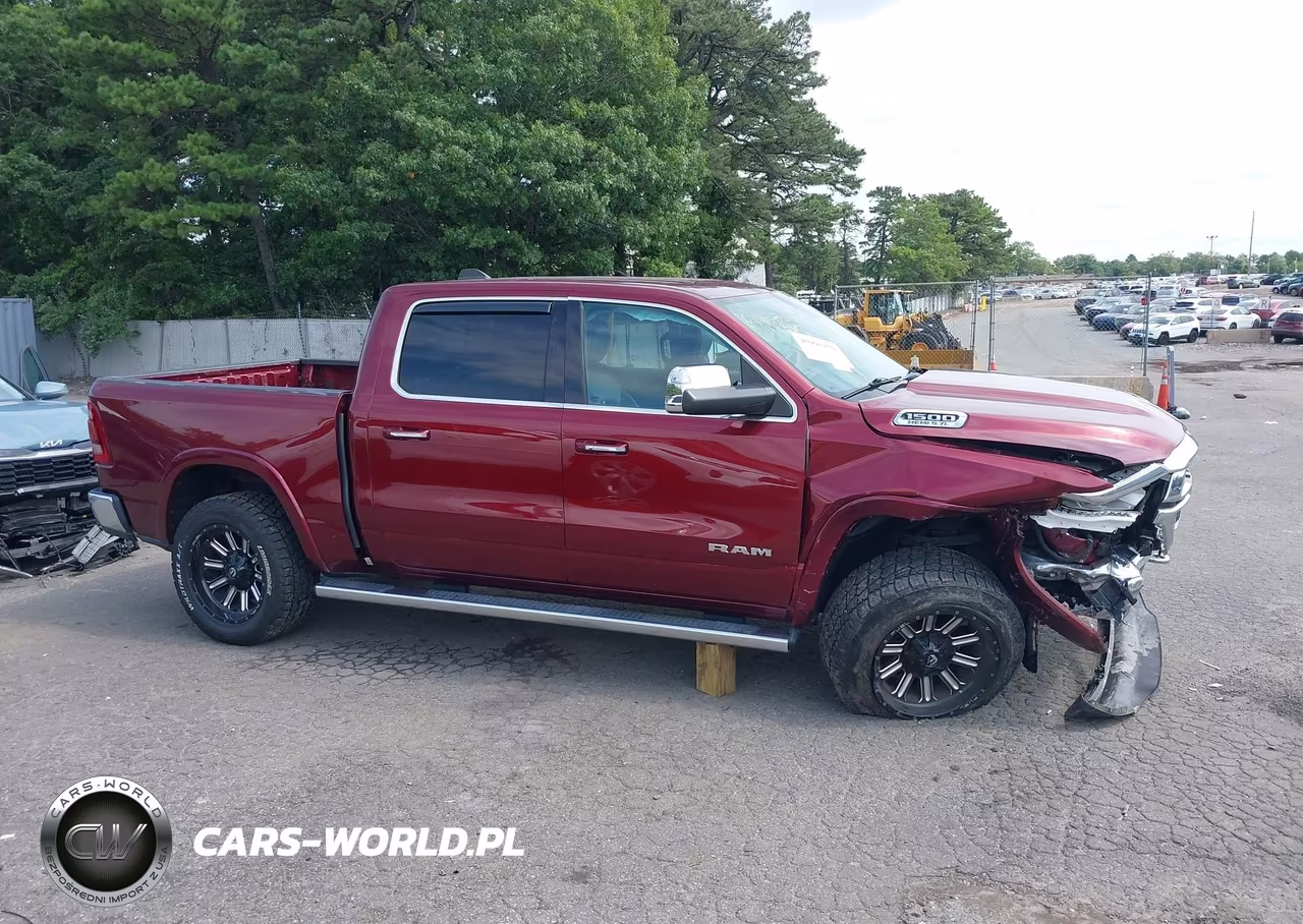 2019 Ram 1500 Laramie 4X4 5'7 Box VIN:1C6SRFJTXKN521248 - 13