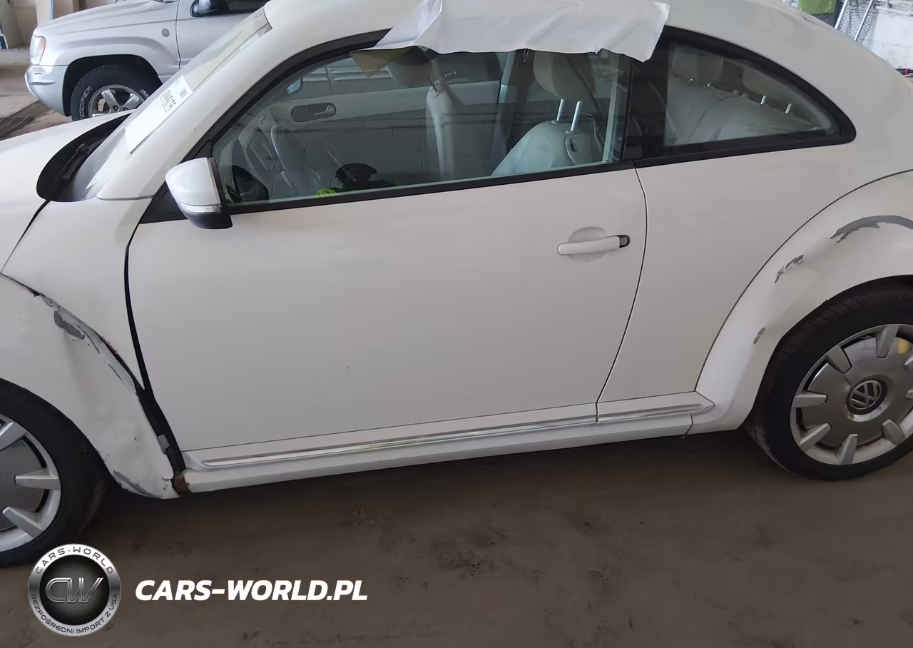 2012 Volkswagen Beetle 2.5L VIN:3VWJP7AT8CM659380 - 6