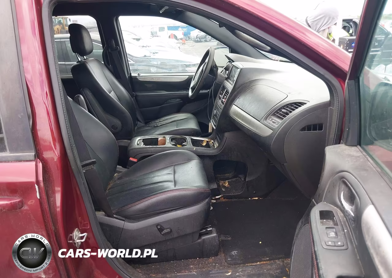 2017 Dodge Grand Caravan Gt VIN:2C4RDGEG4HR792147 - 5