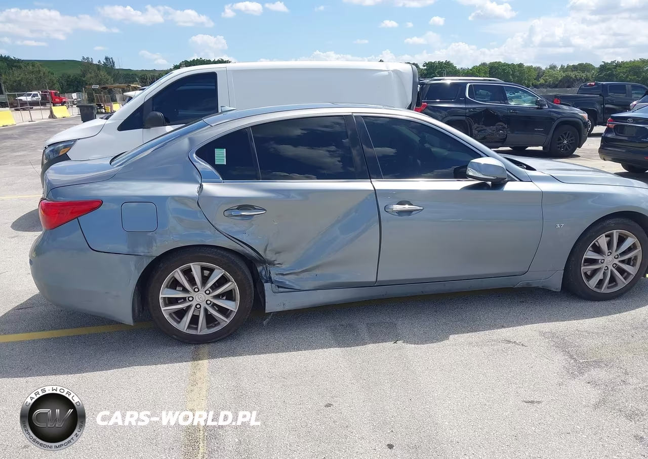 2015 Infiniti Q50 Premium VIN:JN1BV7AP3FM338768 - 12