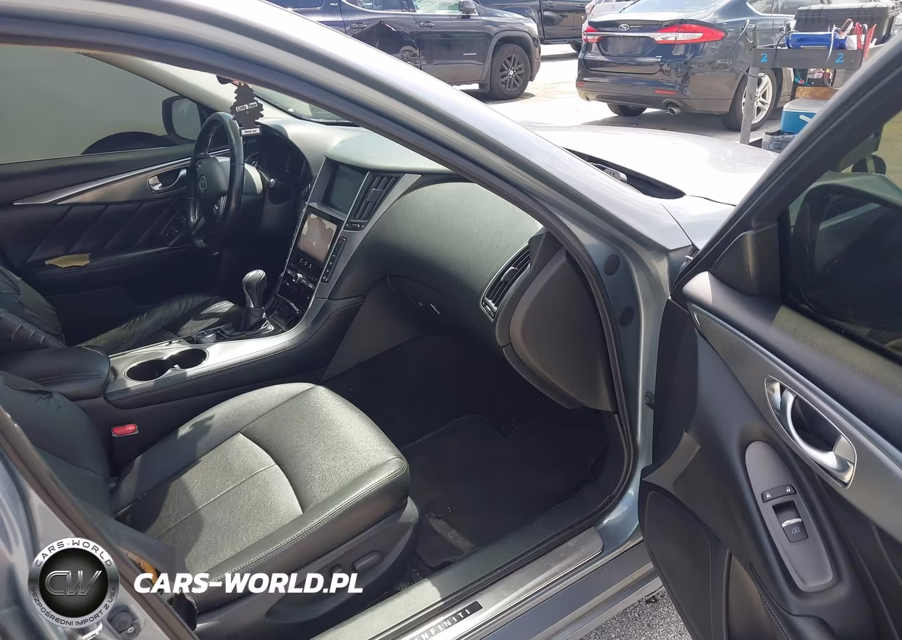 2015 Infiniti Q50 Premium VIN:JN1BV7AP3FM338768 - 5