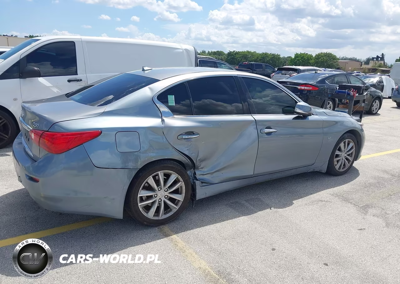 2015 Infiniti Q50 Premium VIN:JN1BV7AP3FM338768 - 6