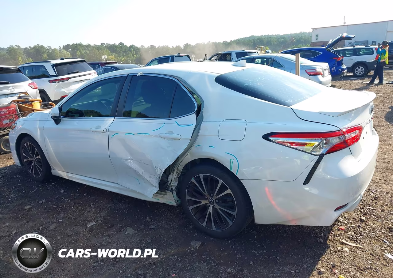 2020 Toyota Camry Se VIN:4T1G11AK9LU875748 - 15