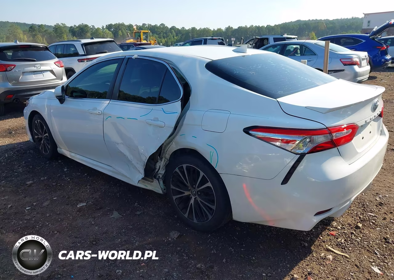 2020 Toyota Camry Se VIN:4T1G11AK9LU875748 - 3