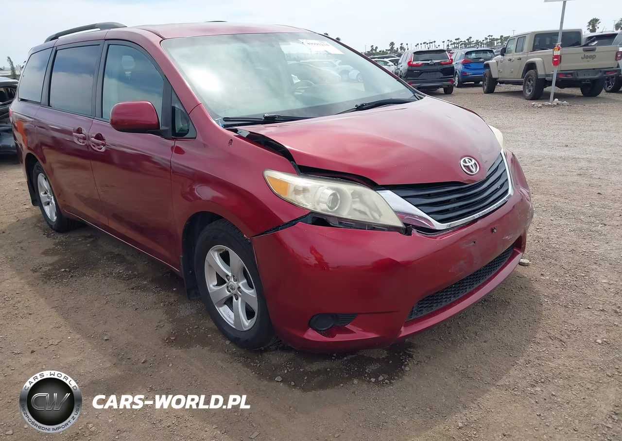2012 Toyota Sienna Le V6 8 Passenger VIN:5TDKK3DC3CS240542 - 17