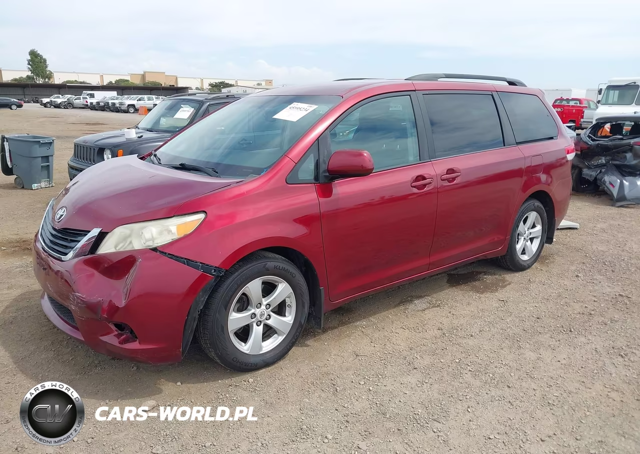 2012 Toyota Sienna Le V6 8 Passenger VIN:5TDKK3DC3CS240542 - 2