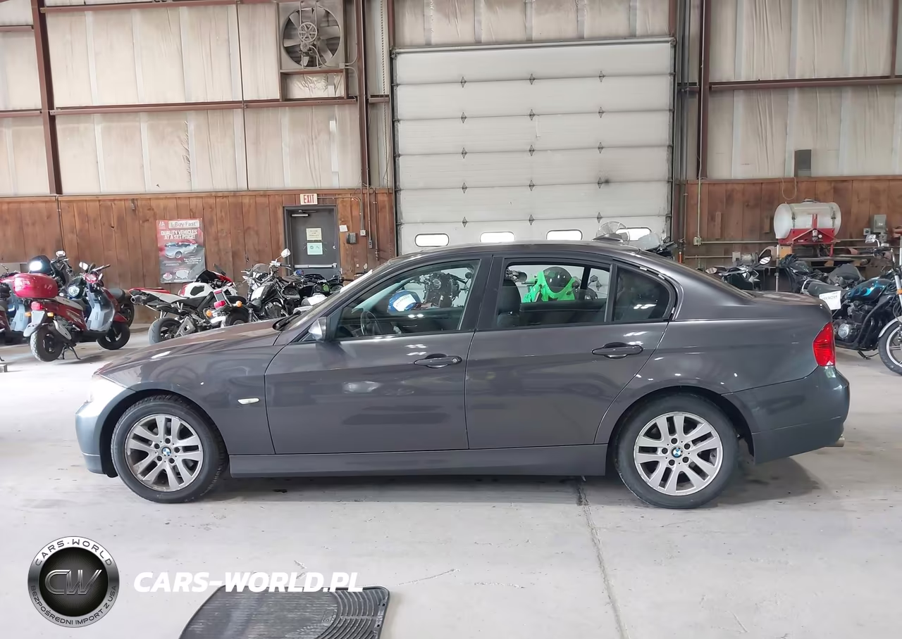 2007 BMW 328Xi VIN:WBAVC73587KP36810 - 14