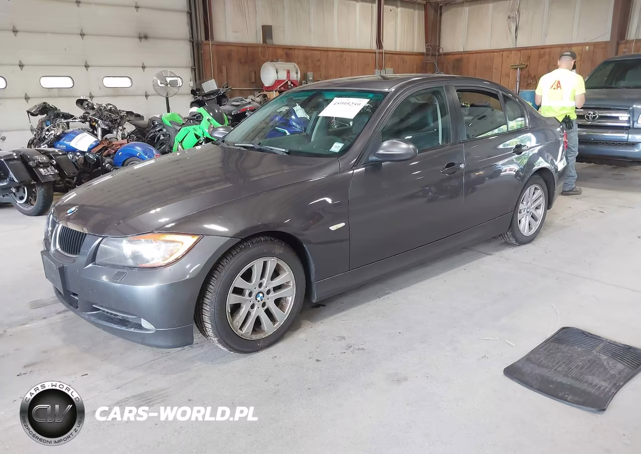 2007 BMW 328Xi VIN:WBAVC73587KP36810 - 2