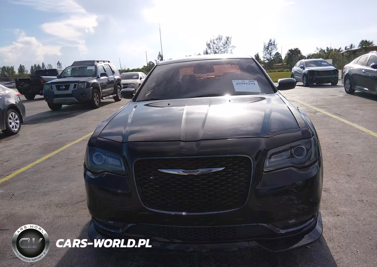 2016 Chrysler 300 300S VIN:2C3CCABG4GH328892 - 12